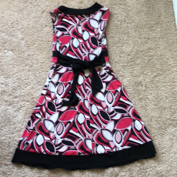 Colorful Sleeveless Dress Size Medium - Picture 2 of 7